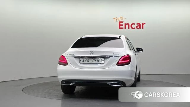 Mercedes-Benz C-Class W205 id 3899493 из Кореи 14