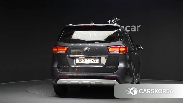 Kia All New Carnival id 4610564 из Кореи 26