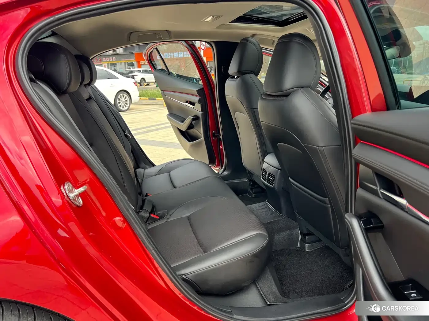 Mazda 3 id 4629558 из Китая 15