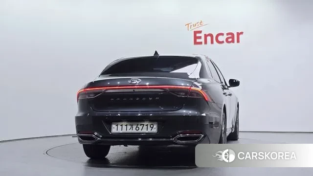 Hyundai The New Grandeur IG id 3374520 из Кореи 14