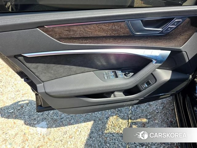 Audi A7 (4K) 2021 Черный из Кореи, фото 6