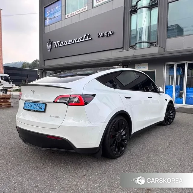 Tesla Model Y 2022 Белый из Кореи, фото 5