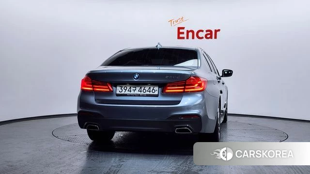 BMW 5 Series (G30) id 3807775 из Кореи 14