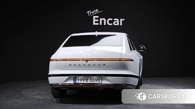 Hyundai Grandeur Hybrid (GN7) id 3811066 из Кореи 14