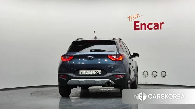 Kia Stonic id 4558024 из Кореи 27
