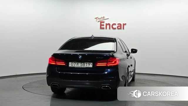 BMW 5 Series (G30) id 3820529 из Кореи 14