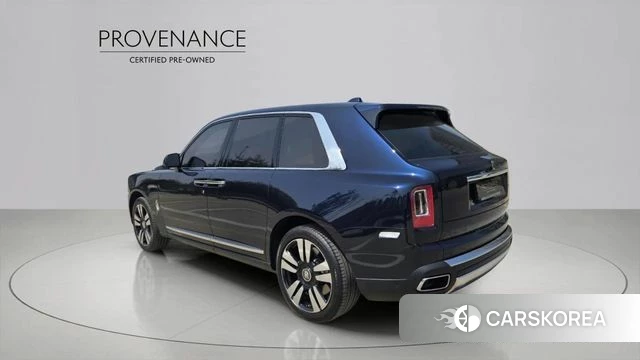 Rolls-Royce Cullinan id 4223684 из Кореи 13