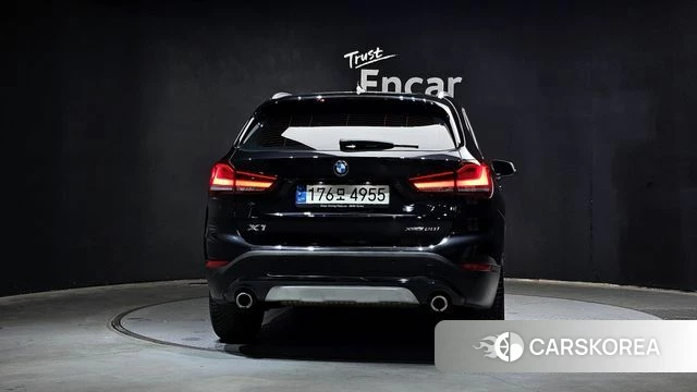 BMW X1 (F48) id 4309993 из Кореи 24
