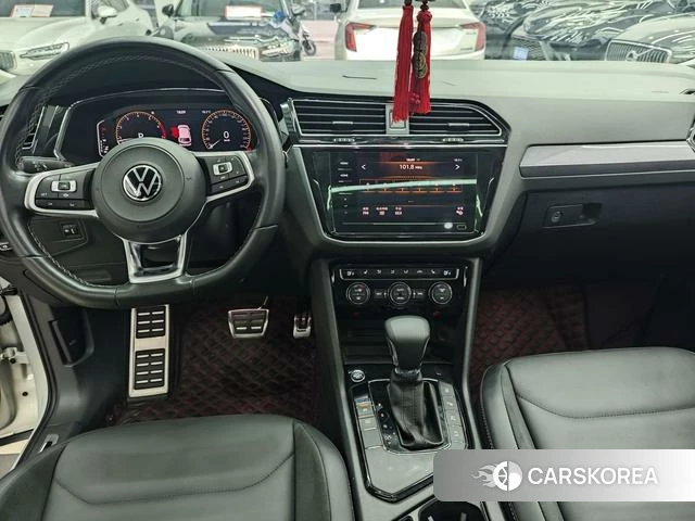 Volkswagen Tiguan L id 4297935 из Китая 15