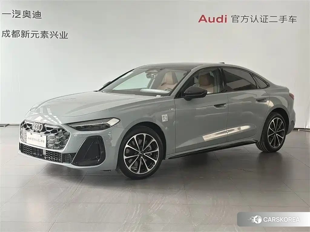 Audi A5L id 4653858 из Китая 8