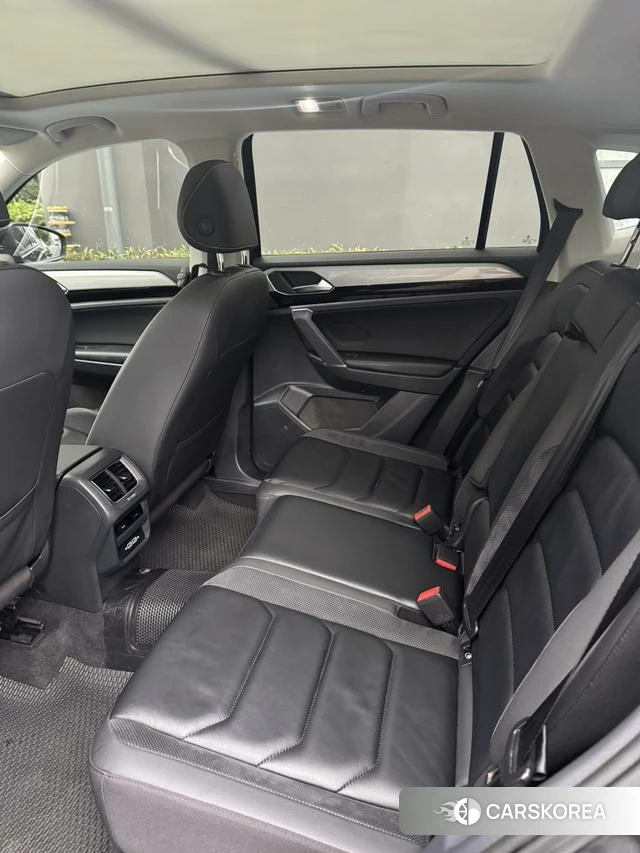 Volkswagen Tanyue 2019 Темно-серый из Китая, фото 4