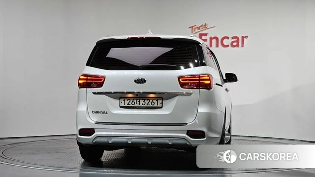 Kia The New Carnival id 3873133 из Кореи 14