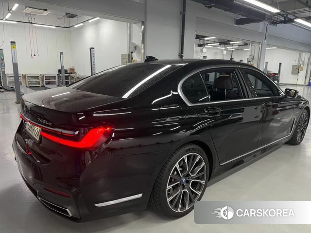 BMW 7 Series (G11) 2021 Черный из Кореи, фото 4