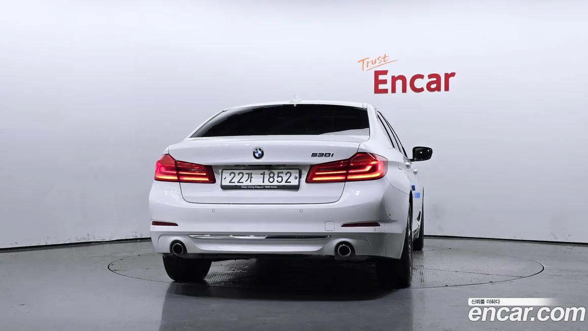 BMW 5 Series (G30) id 1903477 из Кореи 14