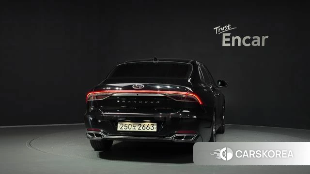 Hyundai The New Grandeur IG id 4780387 из Кореи 31