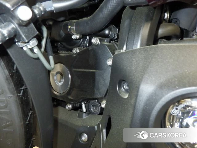 Engine photo