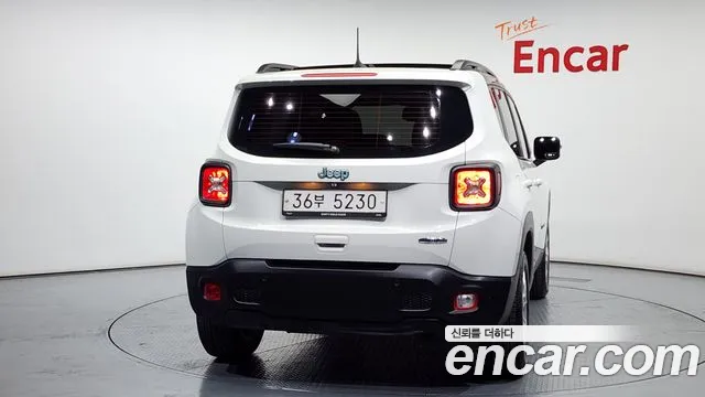 Jeep Renegade id 2504395 из Кореи 14