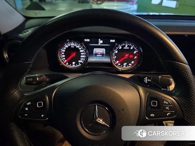 Mercedes-Benz E-Class W213 id 3465054 из Кореи 10