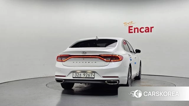 Hyundai Grandeur IG id 4520173 из Кореи 14