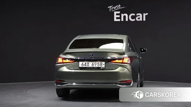 Lexus ES300h 7th generation id 3460053 из Кореи 14