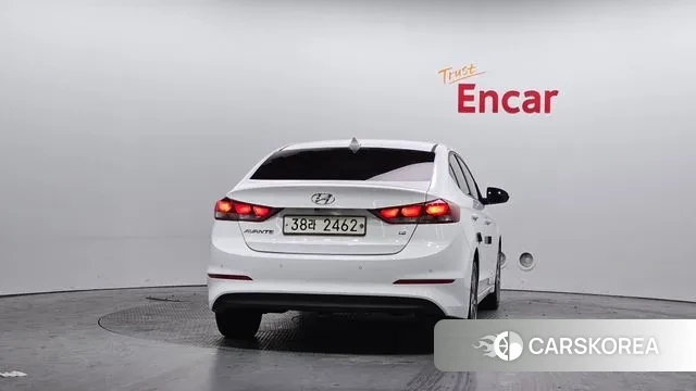 Hyundai Avante AD id 3728694 из Кореи 14