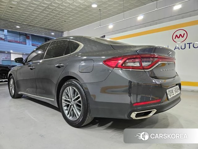 Hyundai Grandeur IG id 4285751 из Кореи 14