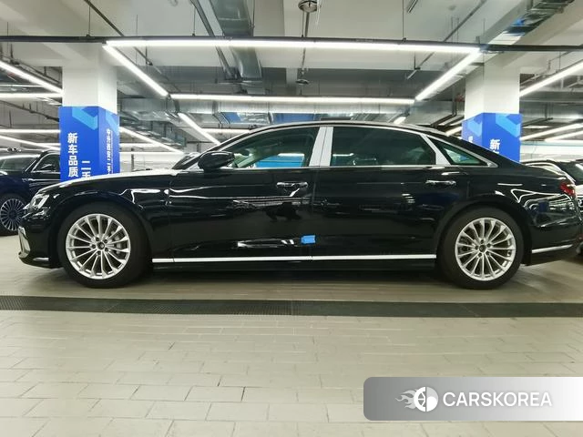 Audi A8 2025 Черный из Китая, фото 4