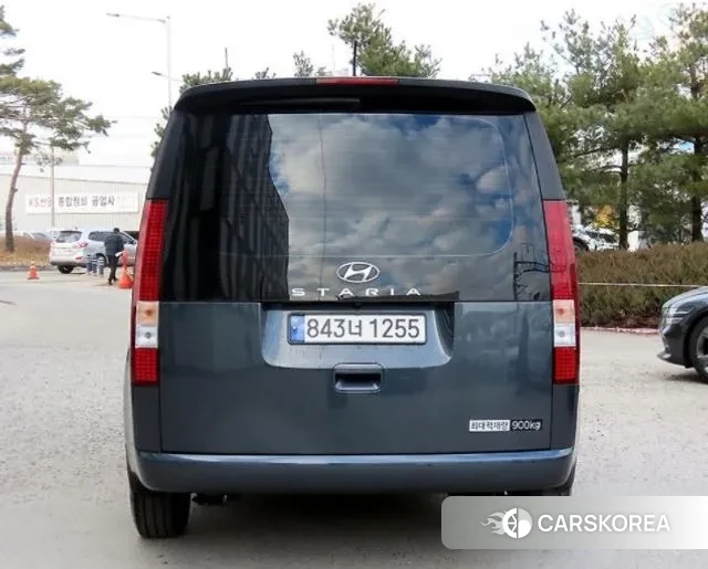 Hyundai Staria id 3555122 из Кореи 14