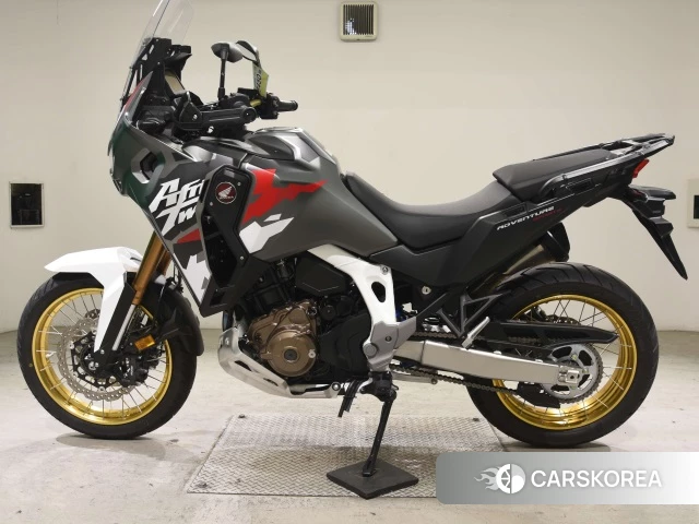 Honda CRF1100L AFRICA TWIN DCT 2026 из Японии