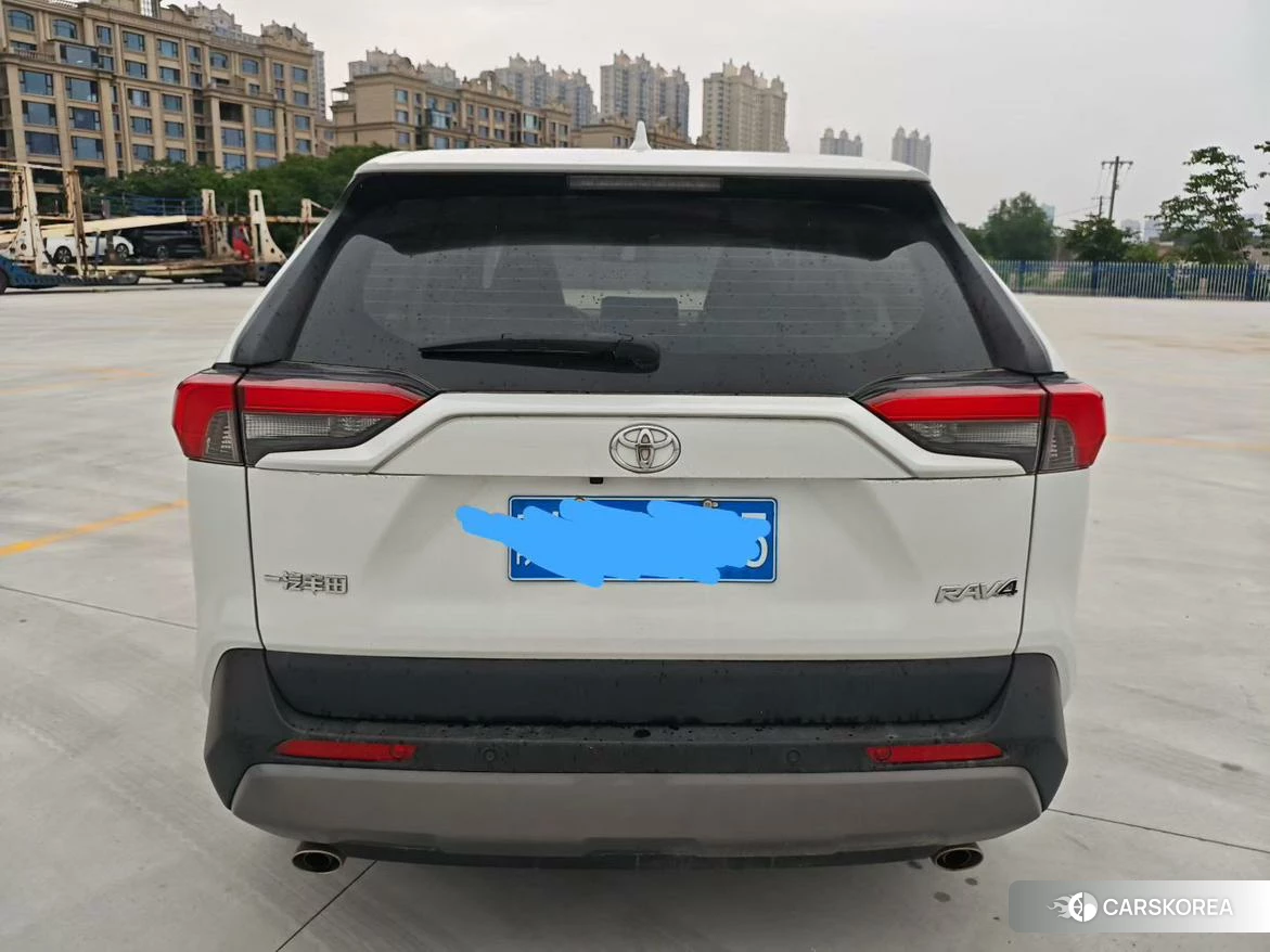 Toyota RAV4 Rongfang 2021 Белый из Китая, фото 4
