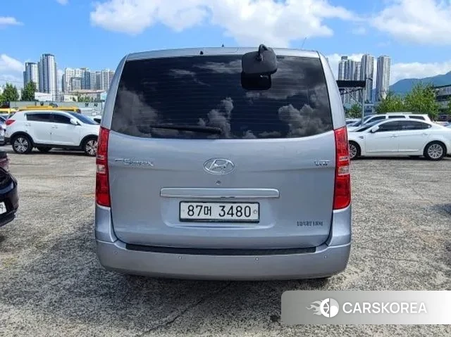 Hyundai The New Grand Starex id 3144379 из Кореи 9