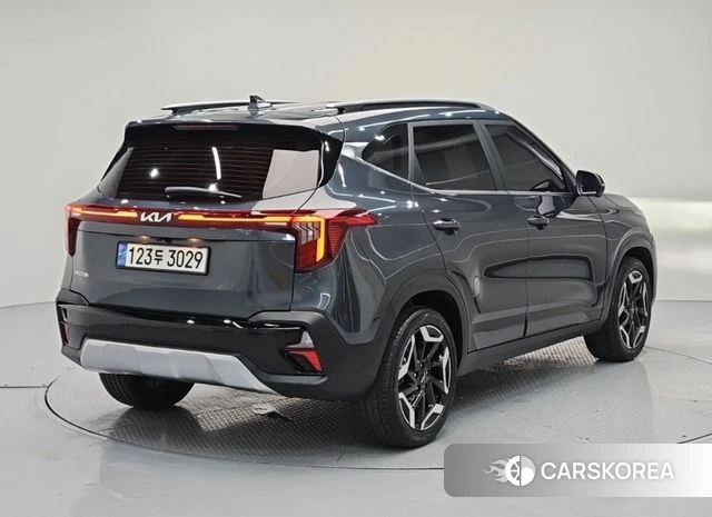 Kia The New Seltos id 4656546 из Кореи 14