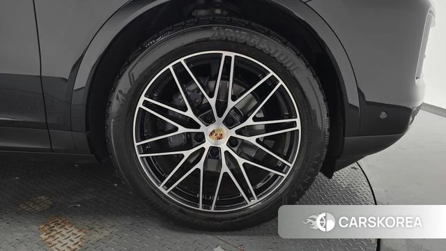 Porsche Cayenne (PO536) id 4847863 из Кореи 29