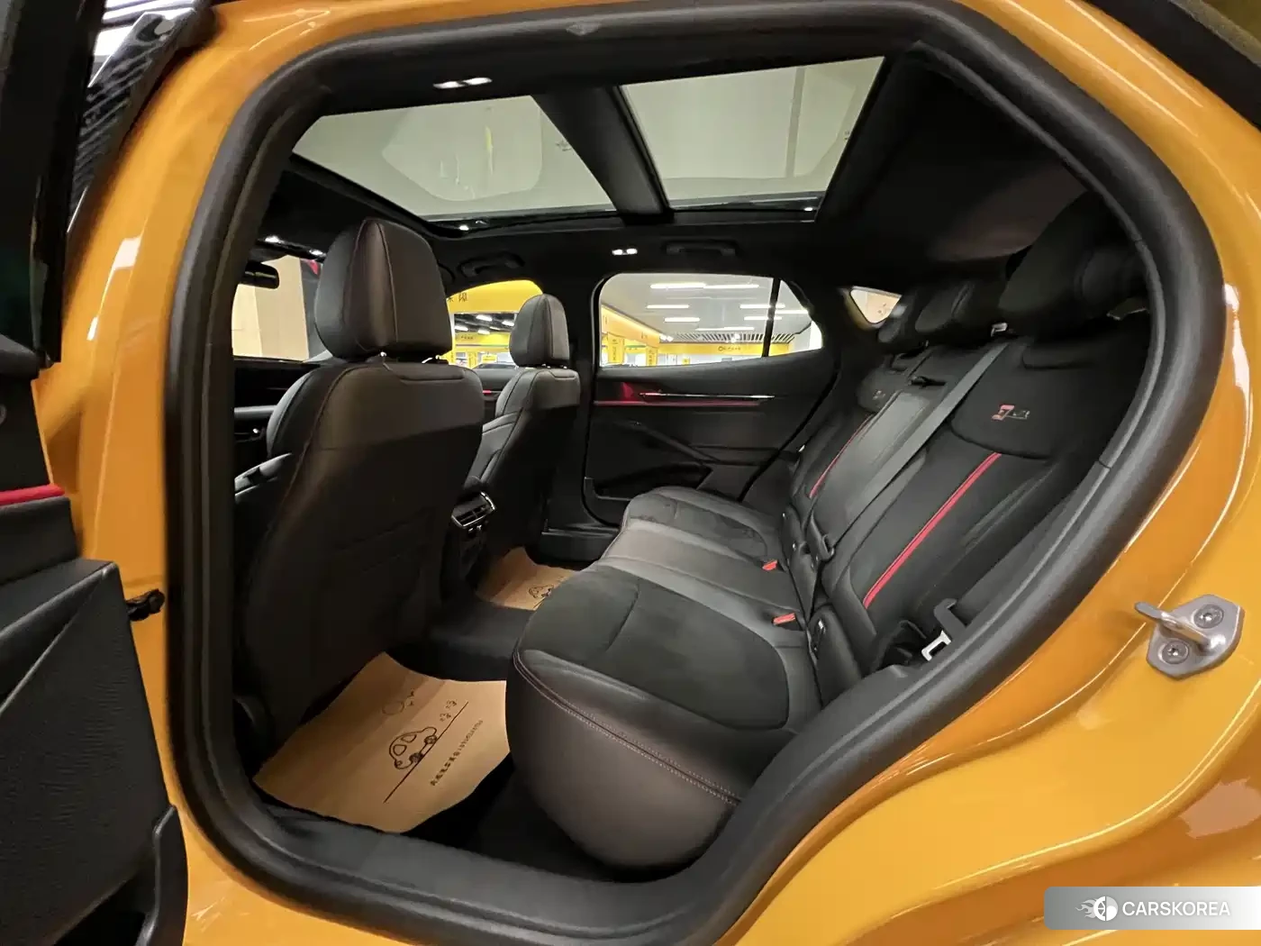 Ford Mondeo 2024 Yellow/orange из Китая, фото 5