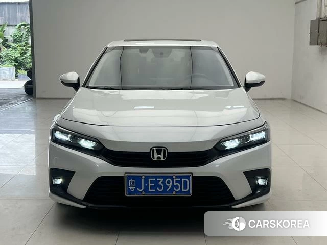 Honda Civic 2023 Белый из Китая, фото 4