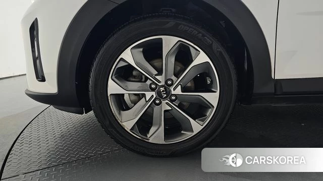 Kia Stonic id 4667821 из Кореи 25