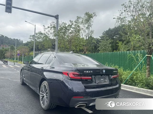 BMW 5 series 2021 Черный из Китая, фото 4