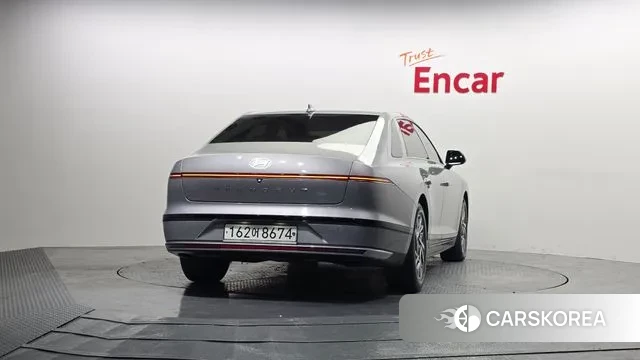 Hyundai Grandeur (GN7) id 3619742 из Кореи 14