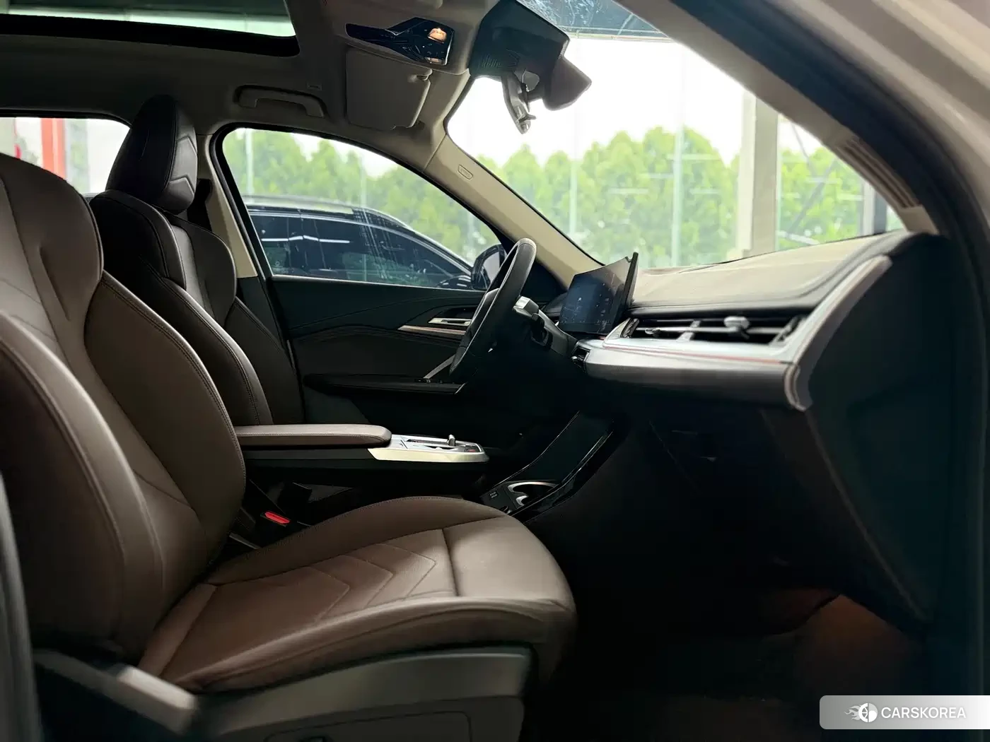BMW iX1 id 4570423 из Китая 15