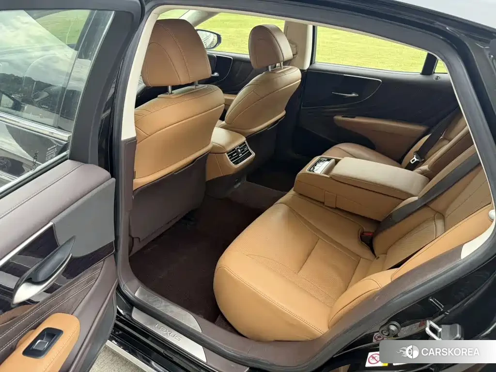Lexus LS 2018 Черный из Китая, фото 4