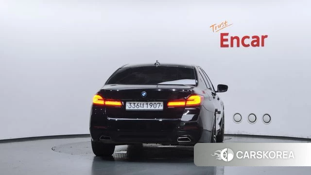 BMW 5 Series (G30) id 4849676 из Кореи 26