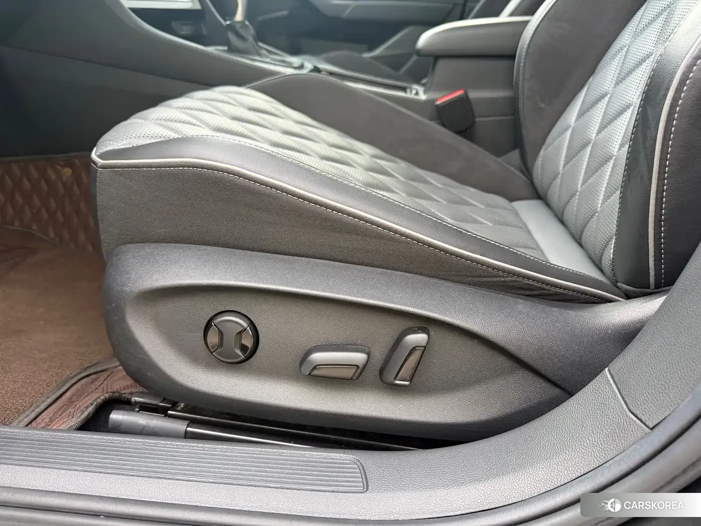 Volkswagen Sagitar id 4583615 из Китая 9