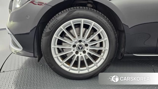 Mercedes-Benz E-Class W213 id 4608461 из Кореи 30