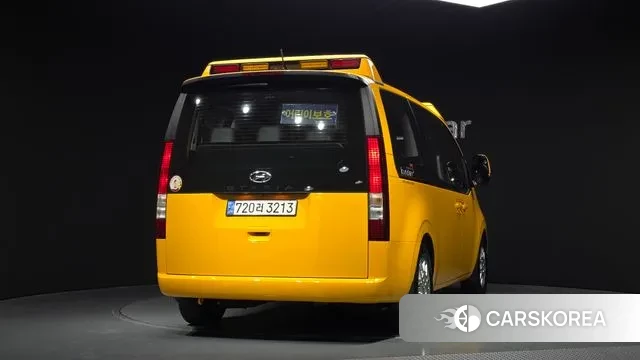 Hyundai Staria id 3770447 из Кореи 14