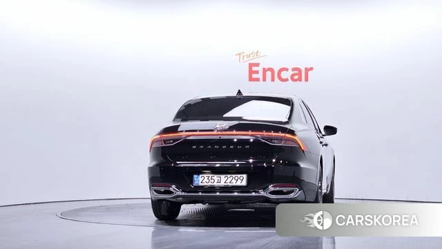 Hyundai The New Grandeur IG id 4389244 из Кореи 26