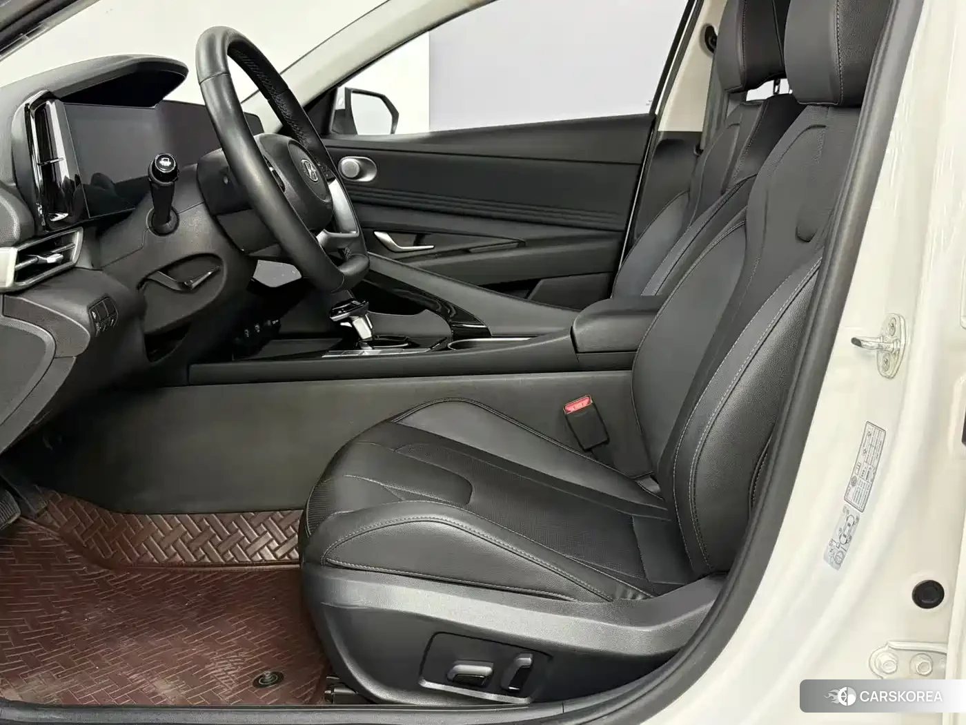 Hyundai Elantra id 4681117 из Китая 18