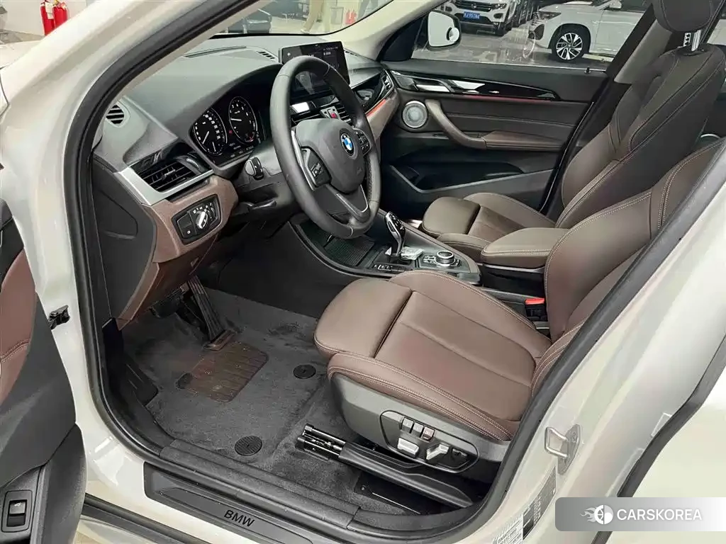 BMW X1 id 4617063 из Китая 19