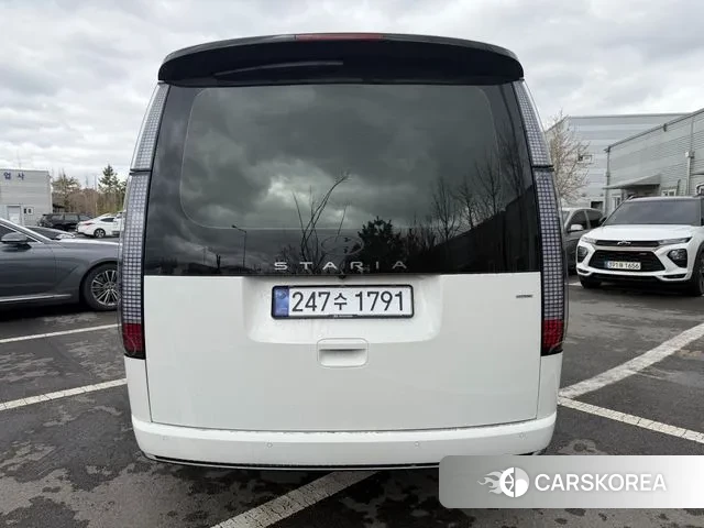 Hyundai Staria id 3731893 из Кореи 14