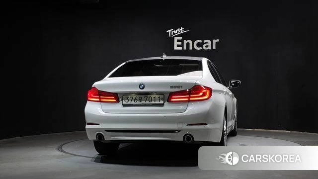 BMW 5 Series (G30) id 4770115 из Кореи 25