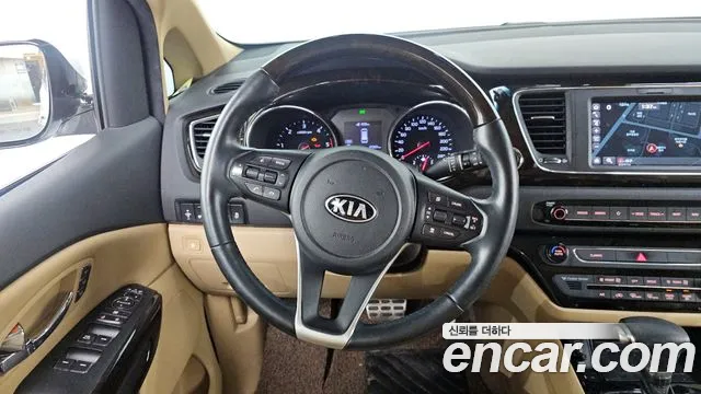 Kia The New Carnival id 2535127 из Кореи 14